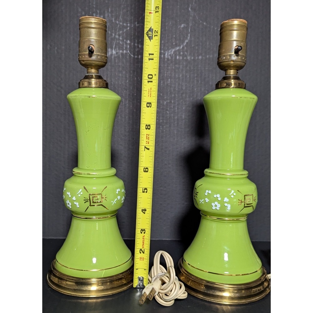 Vintage 1950's Working Pair of Hand Painted Green Glass & Brass Table Lamps - Picture 15 of 16